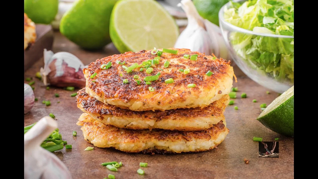 叠谤补尘产辞谤谩办 or Czech Potato Pancakes