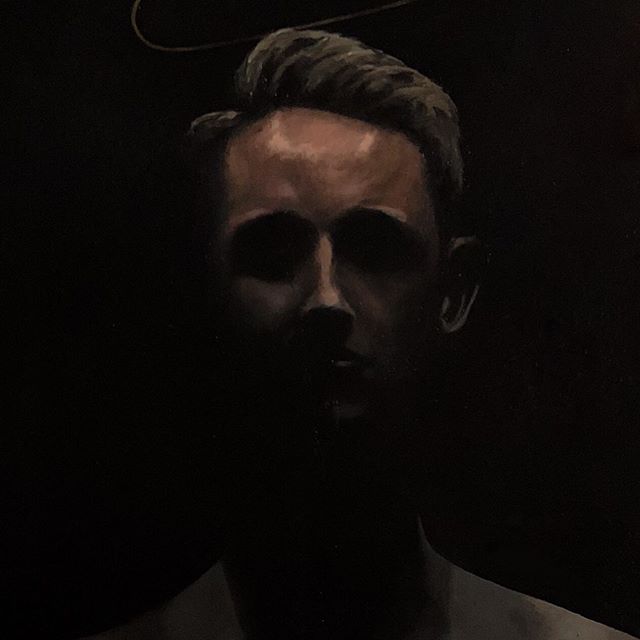 I close up detail shot of “Every blackning Church appalls” :
:
:
:
:
#selfportrait #williamblake #poetry #religion #painting #oilpainting #portrait