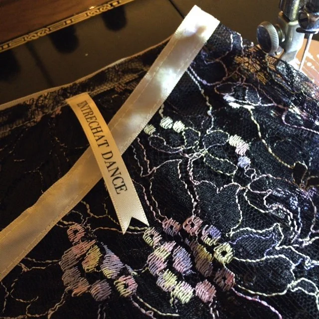 Aurora Lace Detail