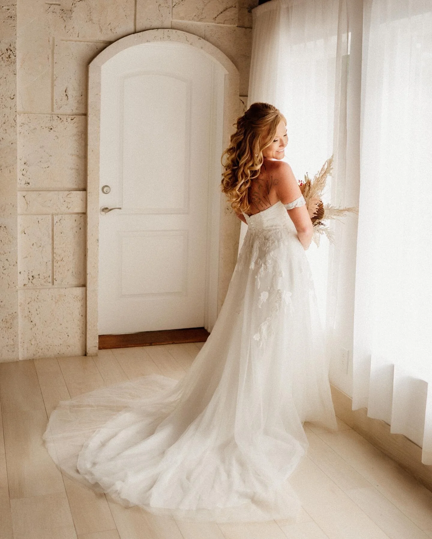 Window light is something I may not get at every single venue or wedding &mdash; but if I get the opportunity, I try to make the most out of it.

 One of the biggest tips I can give to brides when searching for a getting ready location at a venue or 
