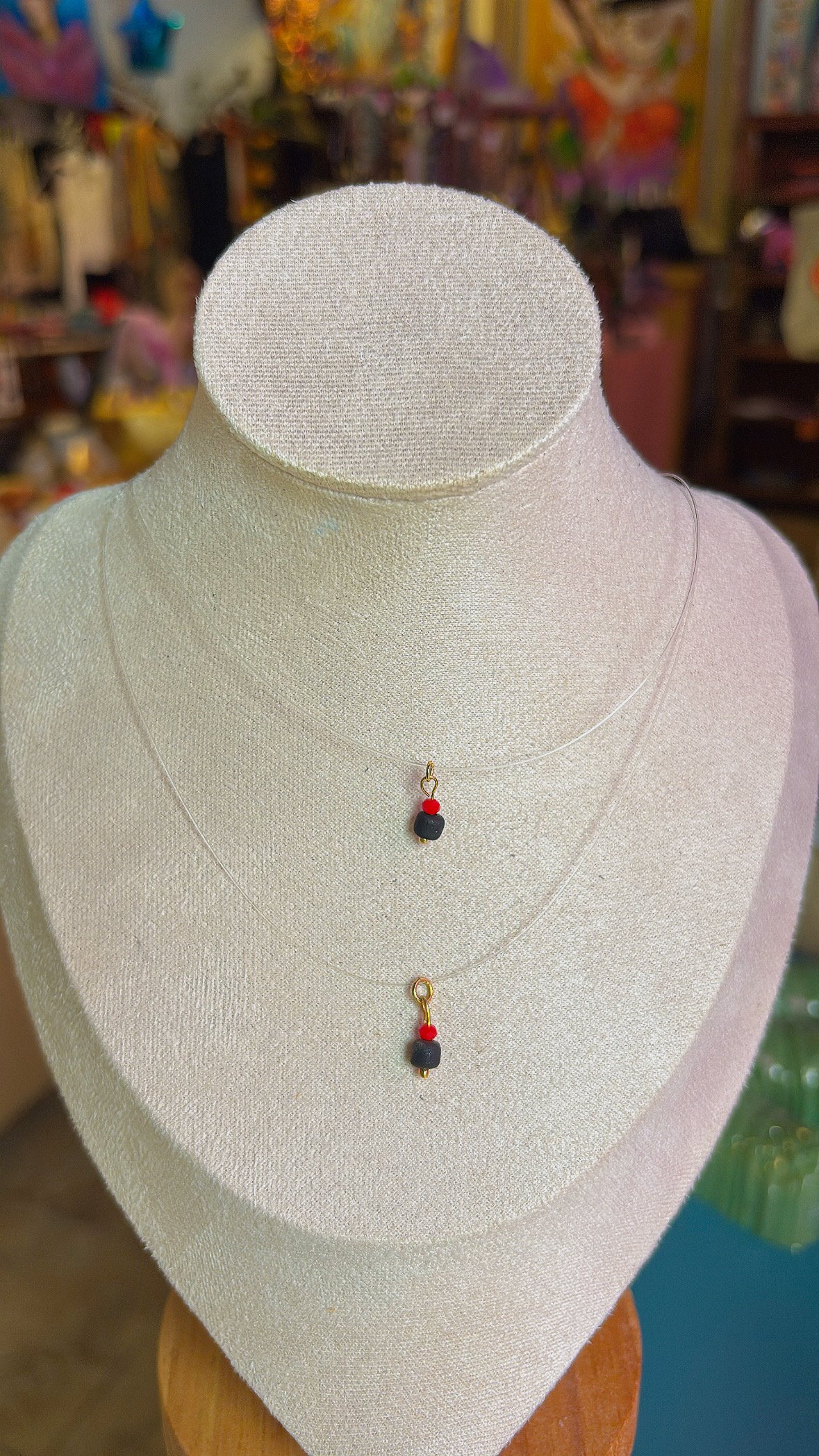 Azabache Illusion Necklace