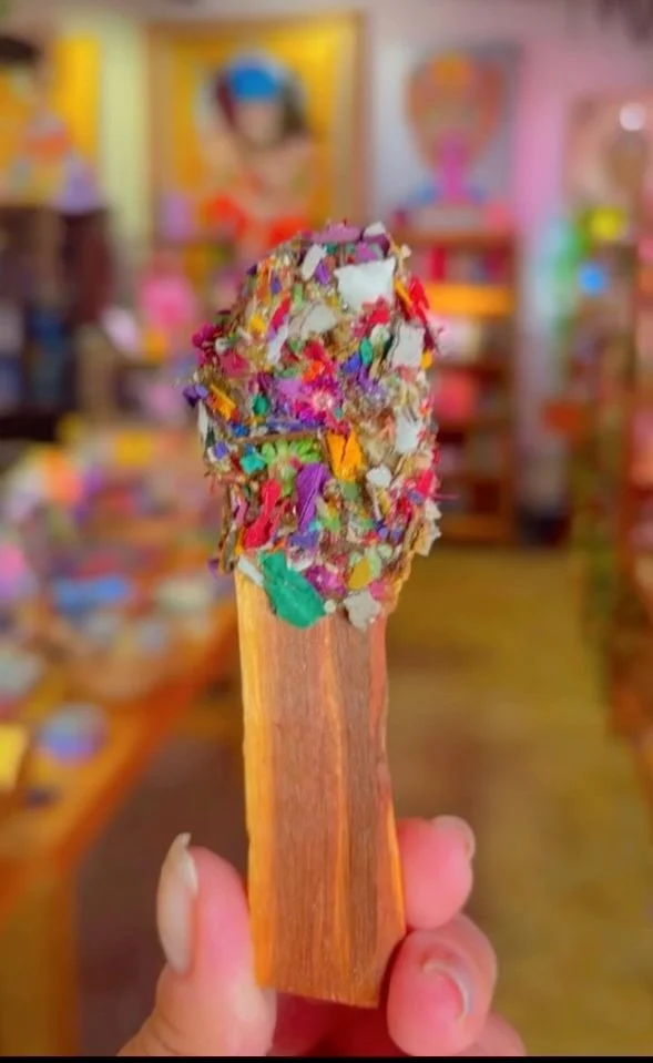 Palo Santo Smudge Pops