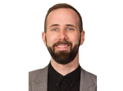 Headshot_CDillard.jpg