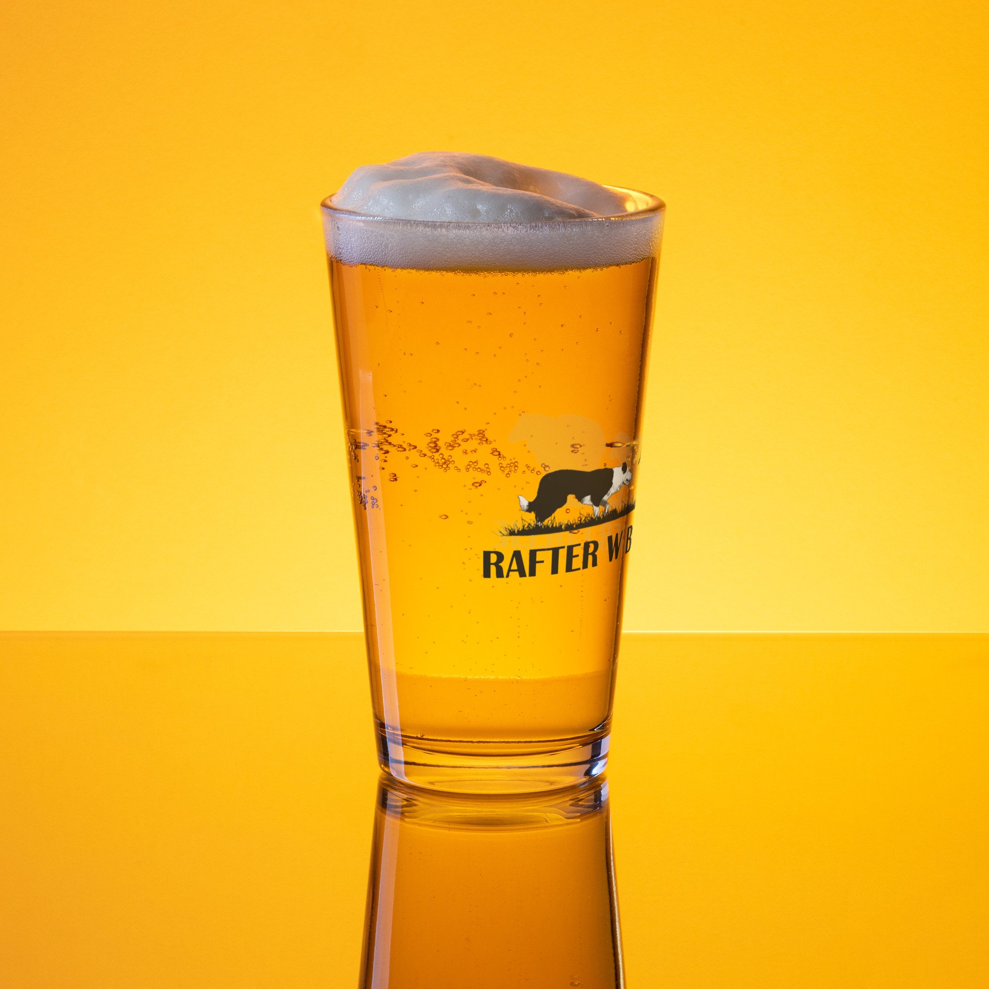 shaker-pint-glass-(16-oz)-16-oz-right-6abc294b6ab2c.jpg