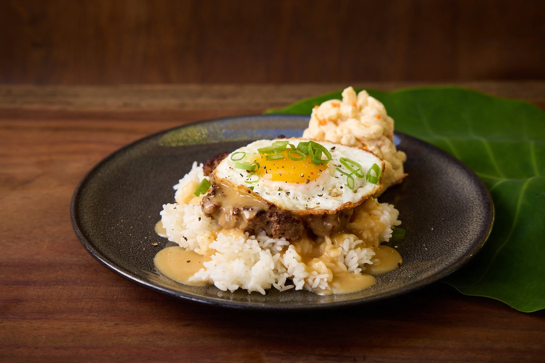 Aloha-mixed-plate-loco-moco-001.jpg