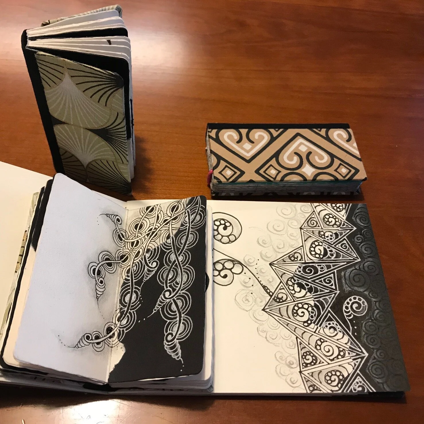Bitty Bookz