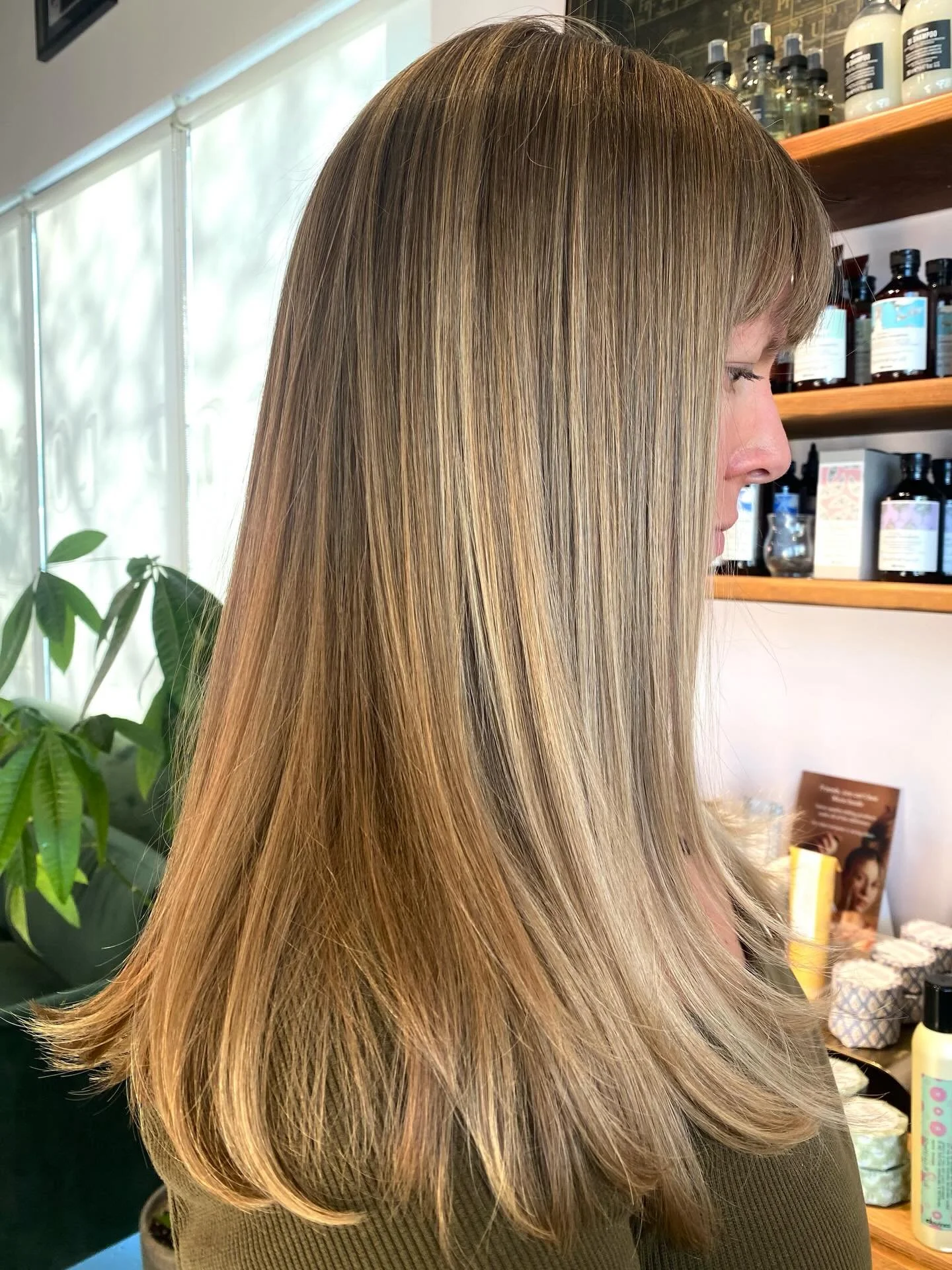 BLONDEdyage 🤭

@davinescolor 
No bleach balayage by Jess
#nobleachbalayage #balaygehighlights #salondelmar #santafesalon #santafehair