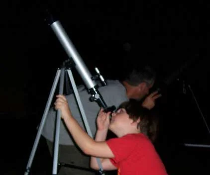 Francis and Sean are looking for the ISS
