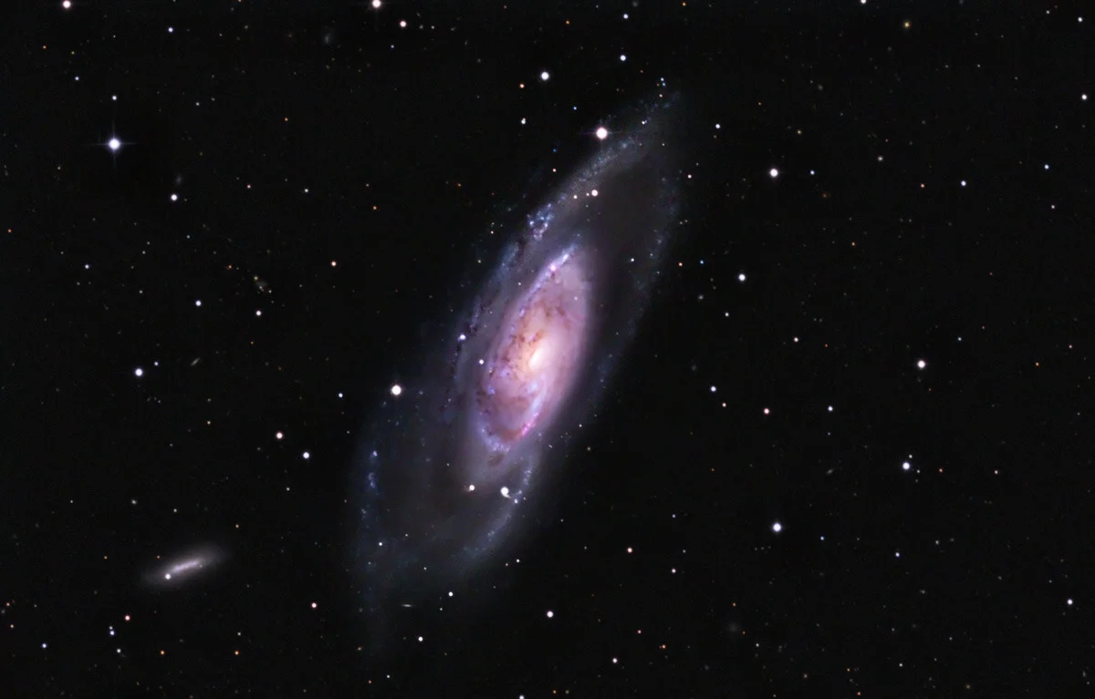 m106-lrgb2-sml.jpg