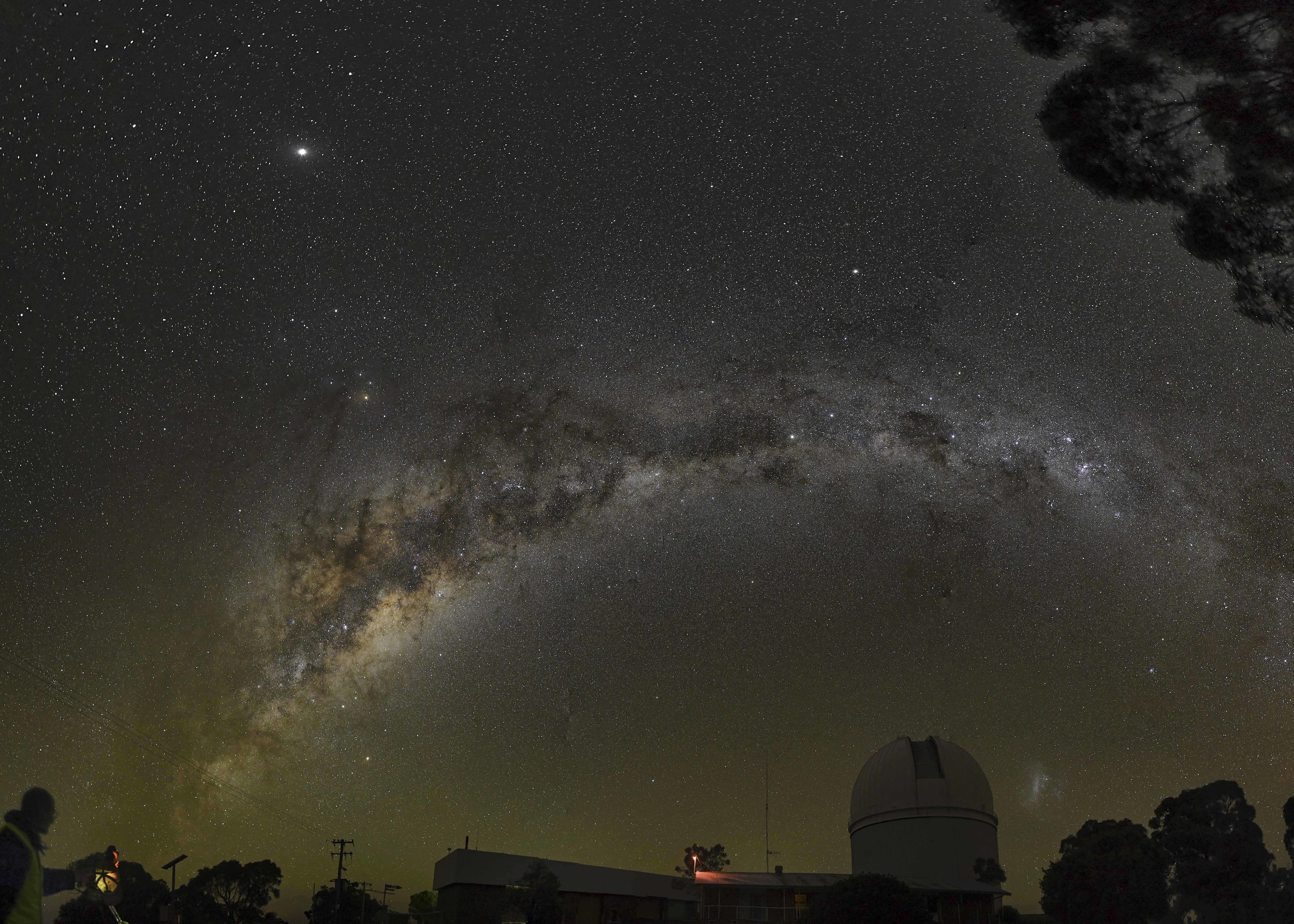 4m Dome Pano 15April 2018.jpg