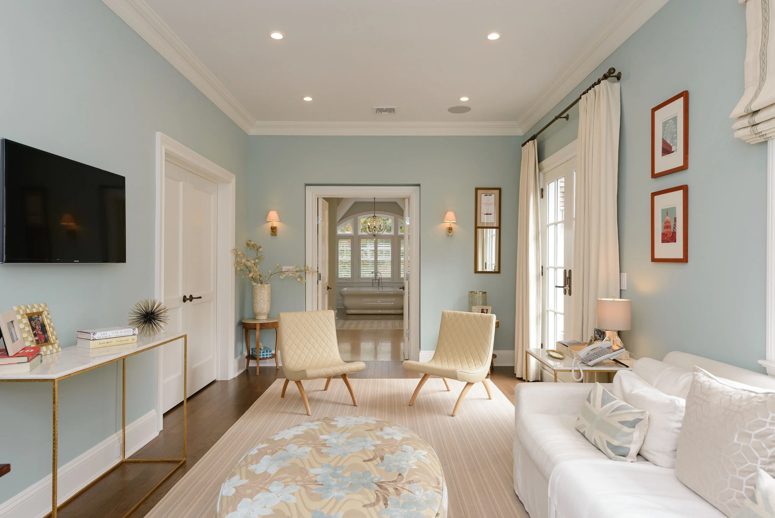 20 Harbor Acres Rd Sands Point-print-082-78-Master Bedroom Sitting Room-4200x2804-300dpi.jpg