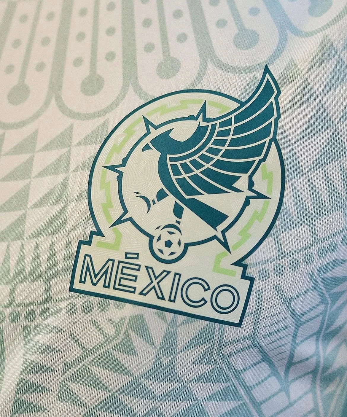 Mexico Away 2.jpeg