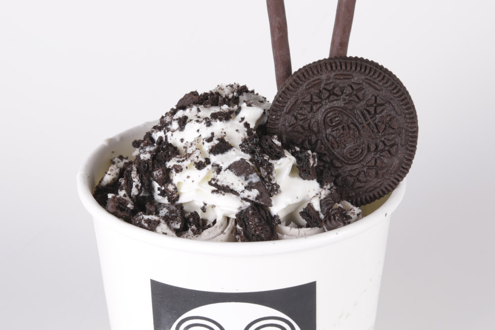 Rolled Ice Cream With Oreos