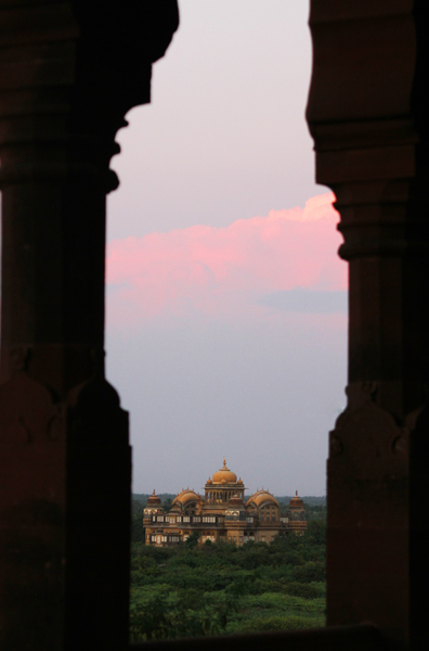 india18.jpg