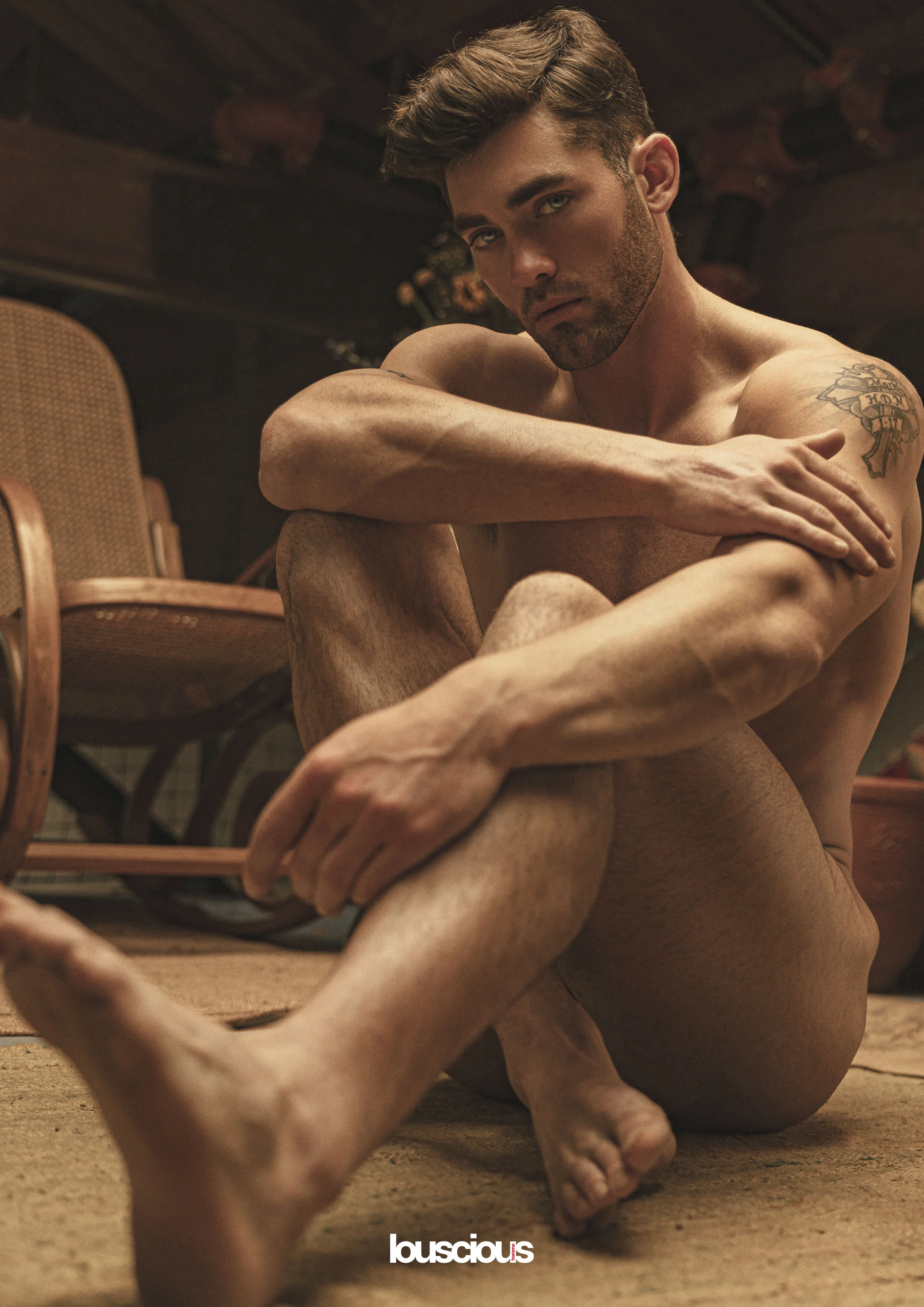 Louscious Homme Online Editorial - Alone in the cabin_13.jpg