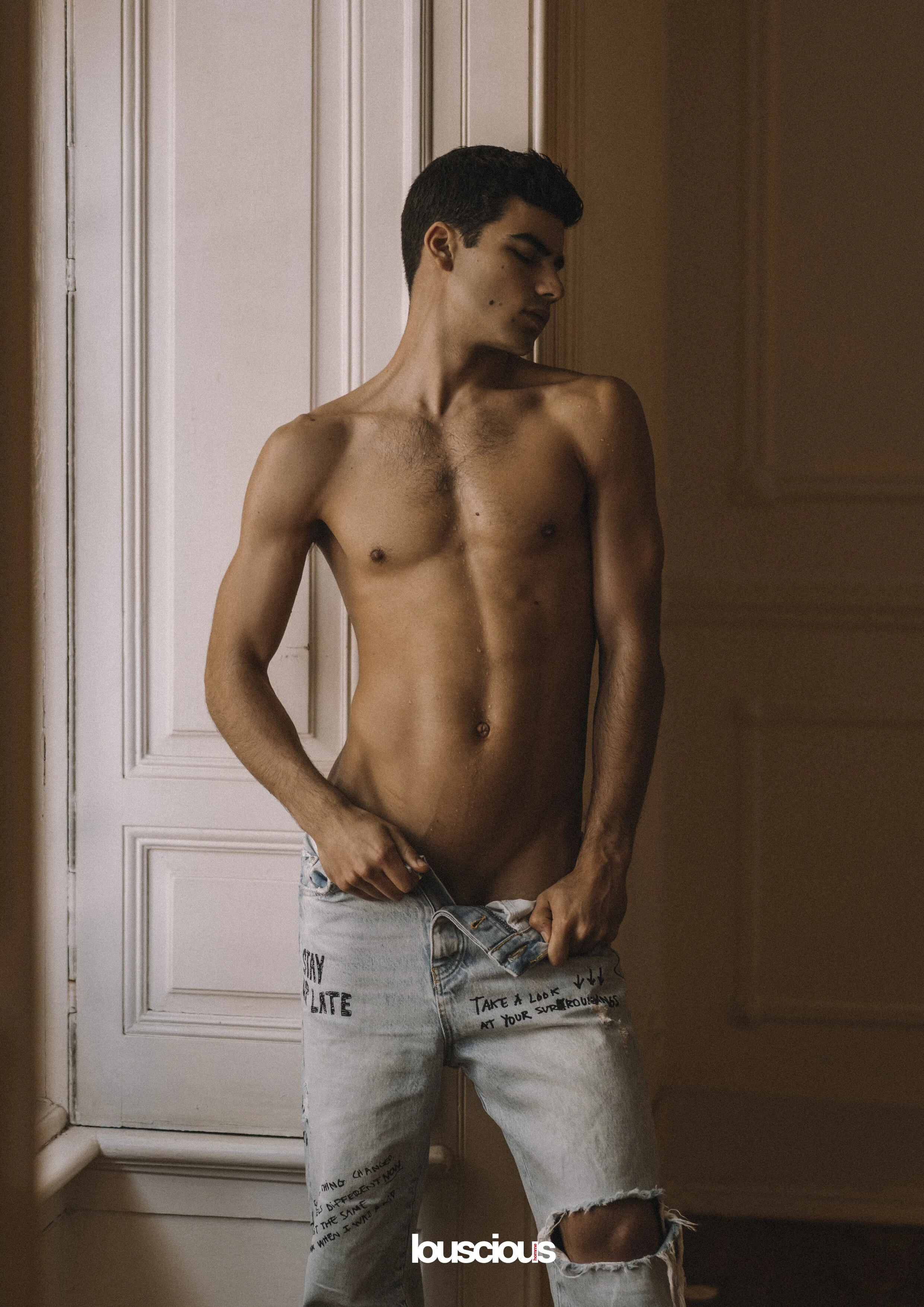 Louscious Homme Online Editorial - Space between_6.jpg