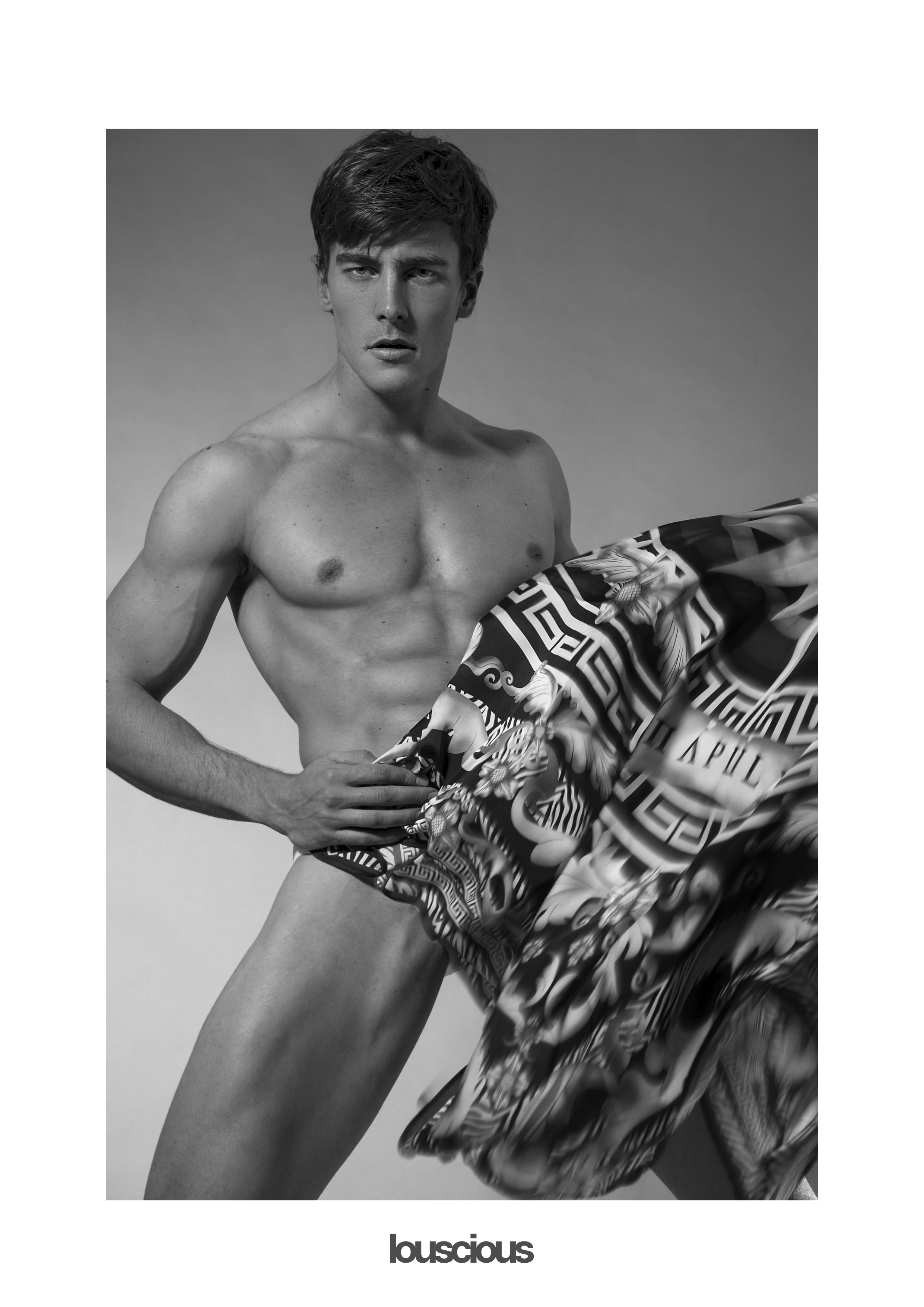 Louscious Homme Online Editorial - Tomas by Gonzalo Pepe_14.jpg