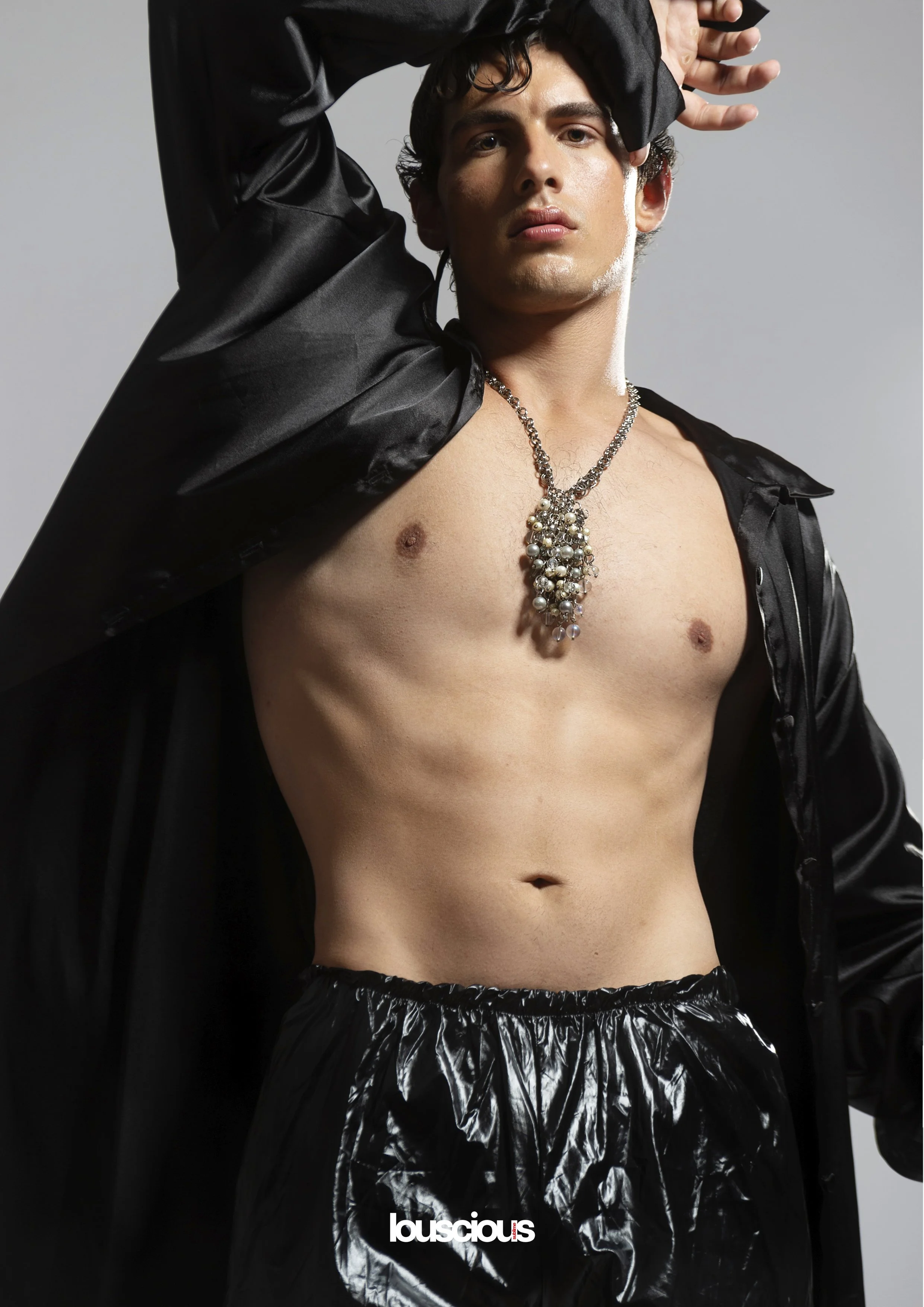 Louscious Homme Online Editorial - The modern edge by Gonzalo Pepe_12.jpg