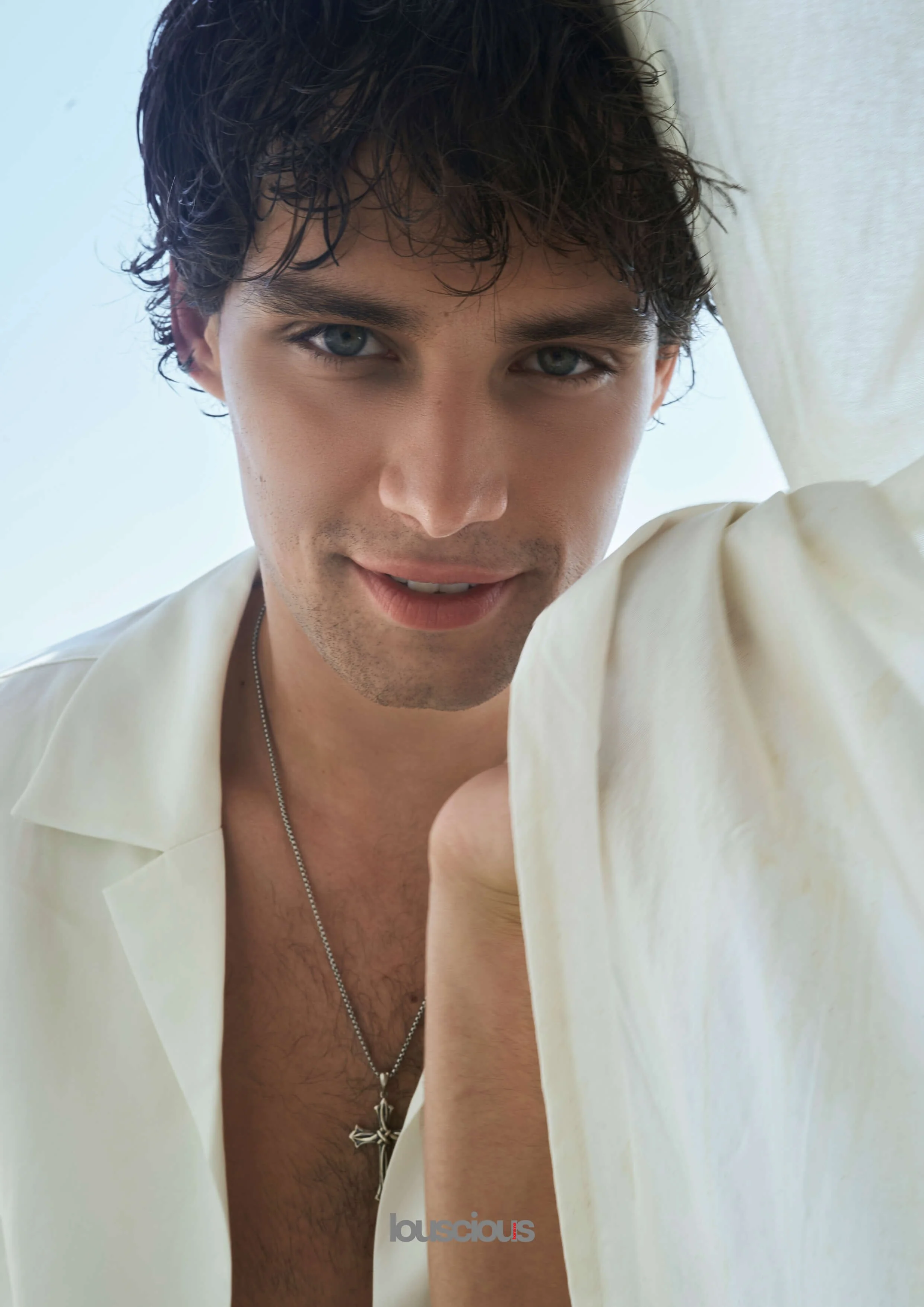Louscious Homme Online Editorial - William White by Konstantinos Terzopoulos_4.jpg