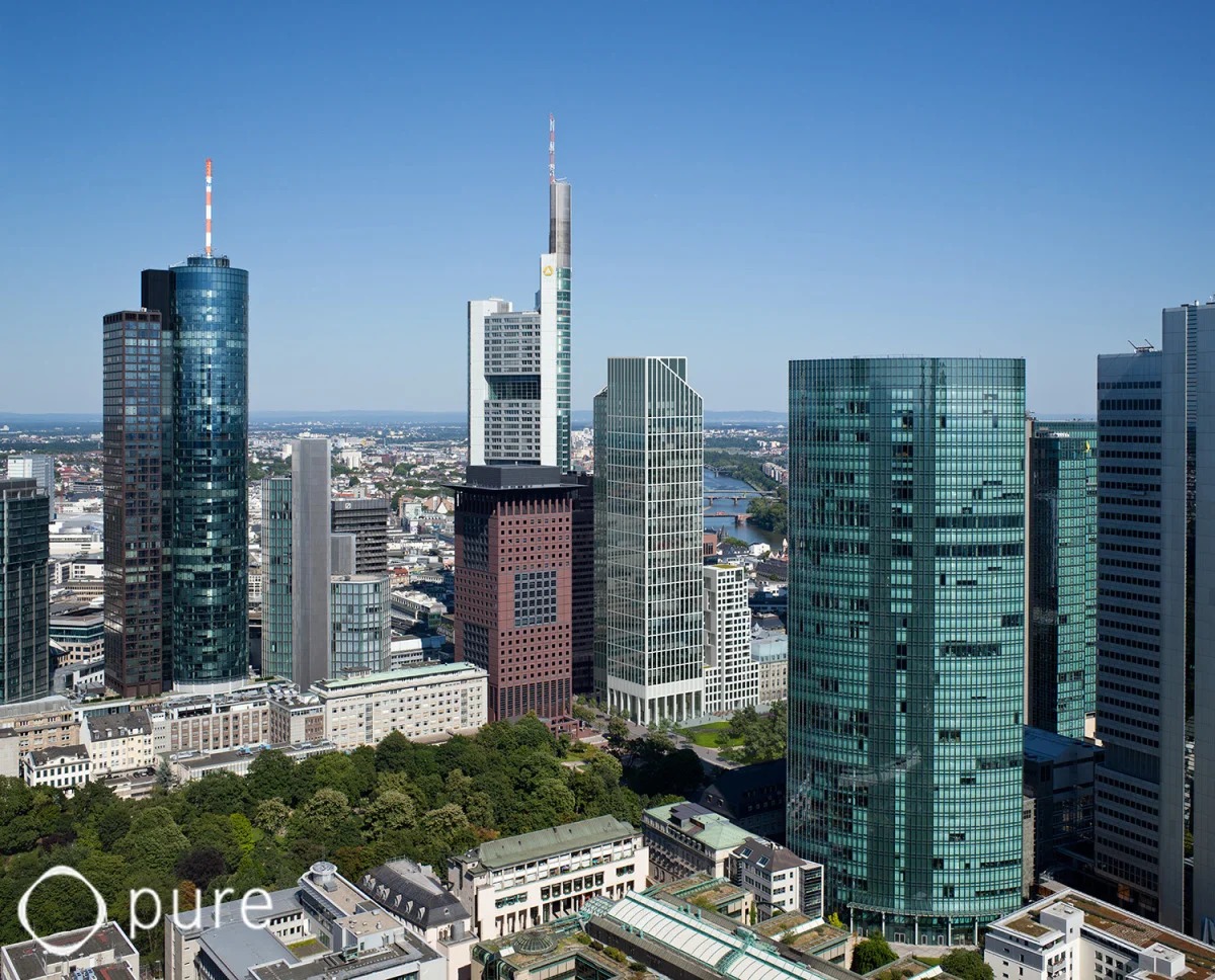 ts_taunusturm_shot03_ext.jpg