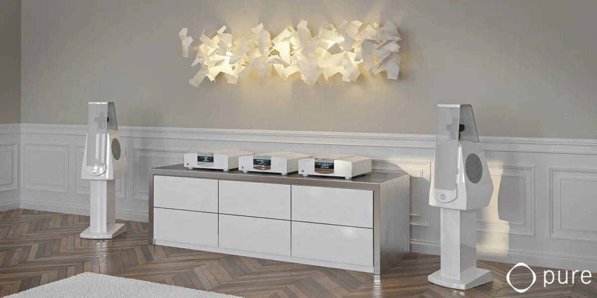 mbl_coronaline_closeup_white.jpg