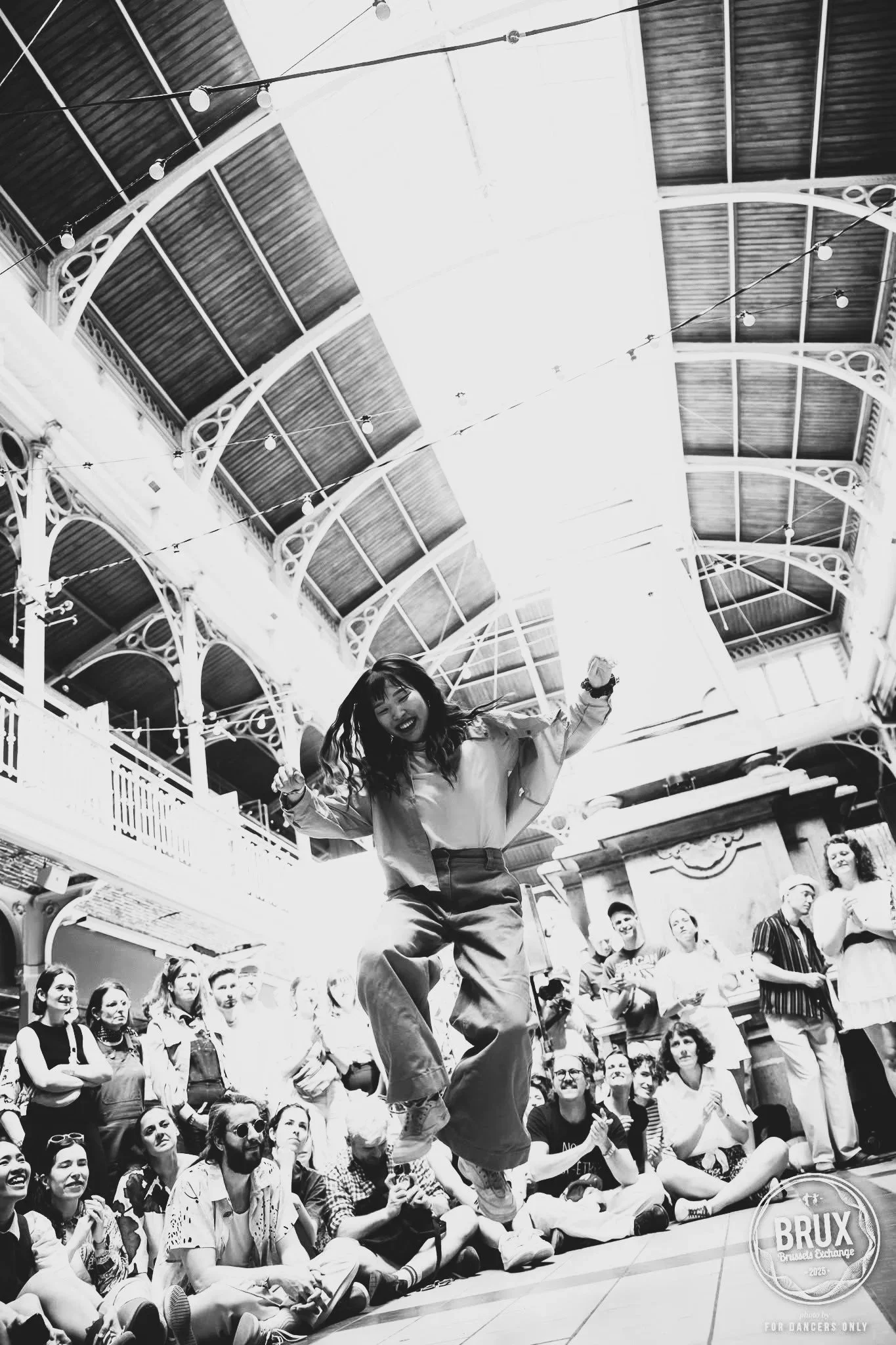   Suhhee Song&nbsp;   From Seoul, Korea, immersed herself in authentic jazz and Lindy Hop after moving to Europe in 2023. Known for her playful and expressive style, she is currently majoring in Rhythm at the Royal Conservatory of Brussels, with Tap 