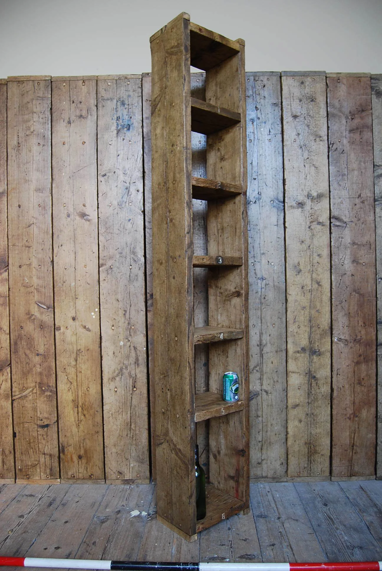 One column bookcase upcycle rustic gplanera.JPG