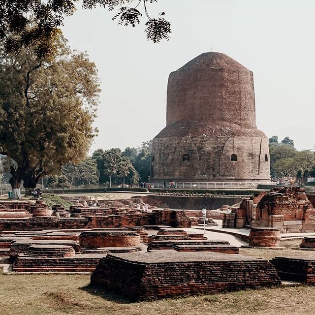 Dhamek Stupa at Sarnath, India. It marks the place where Buddha gave the first enlighted sermon to his disciples about the leading path to nirvana.
.
.
.
#sarnath #stupa #buddhism #nirvana #travelindia #incredibleindia #natgeotravel #aroundtheworld #