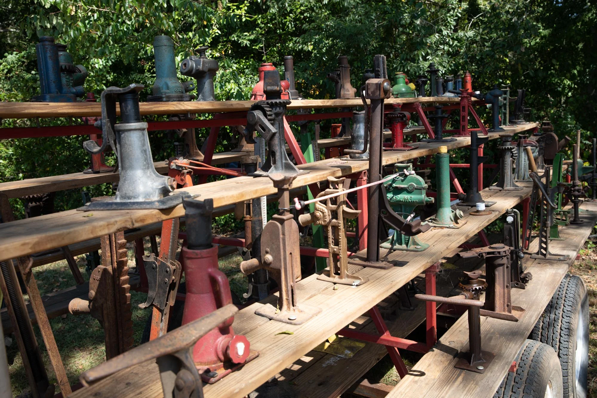A collection of different types of jacks.