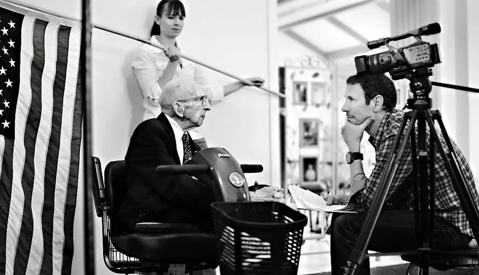 Paul Mobley interviews 115 year old Walter Breuning for his book “If I Live To Be 100”.