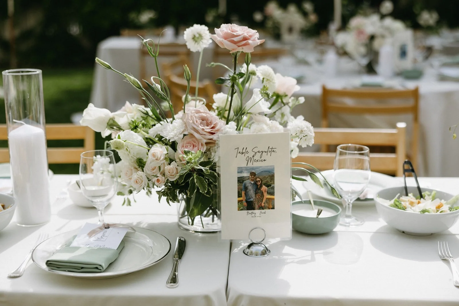 2025 centerpiece blush white flying cloud skyler-maire-photography 2.jpg