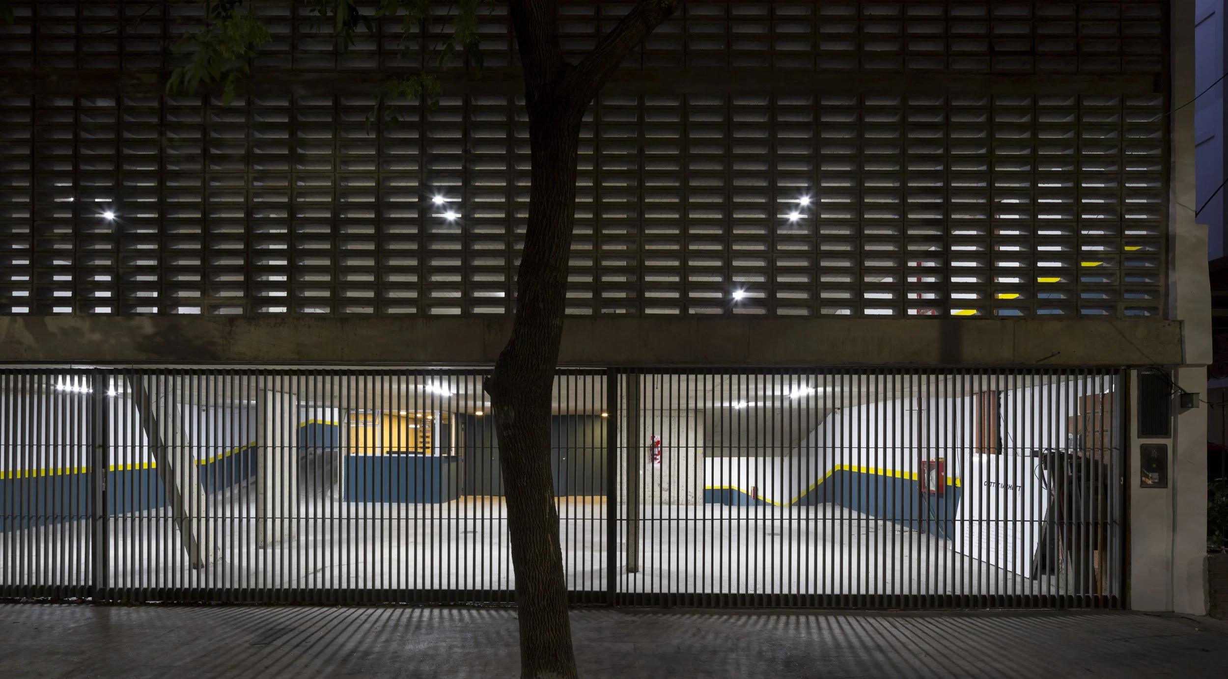 039_javier agustin rojas_u1520_IMG_8533+32_high1.jpg