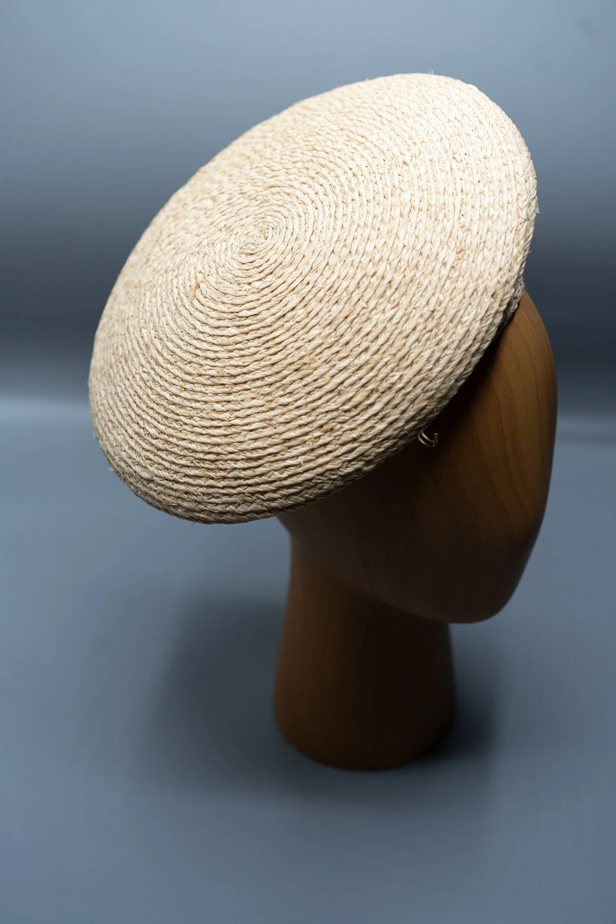 Laura Biagotti raffia beret Beret Capellino Raffia ⋆ ANDREA VIÊNTËC main image 2