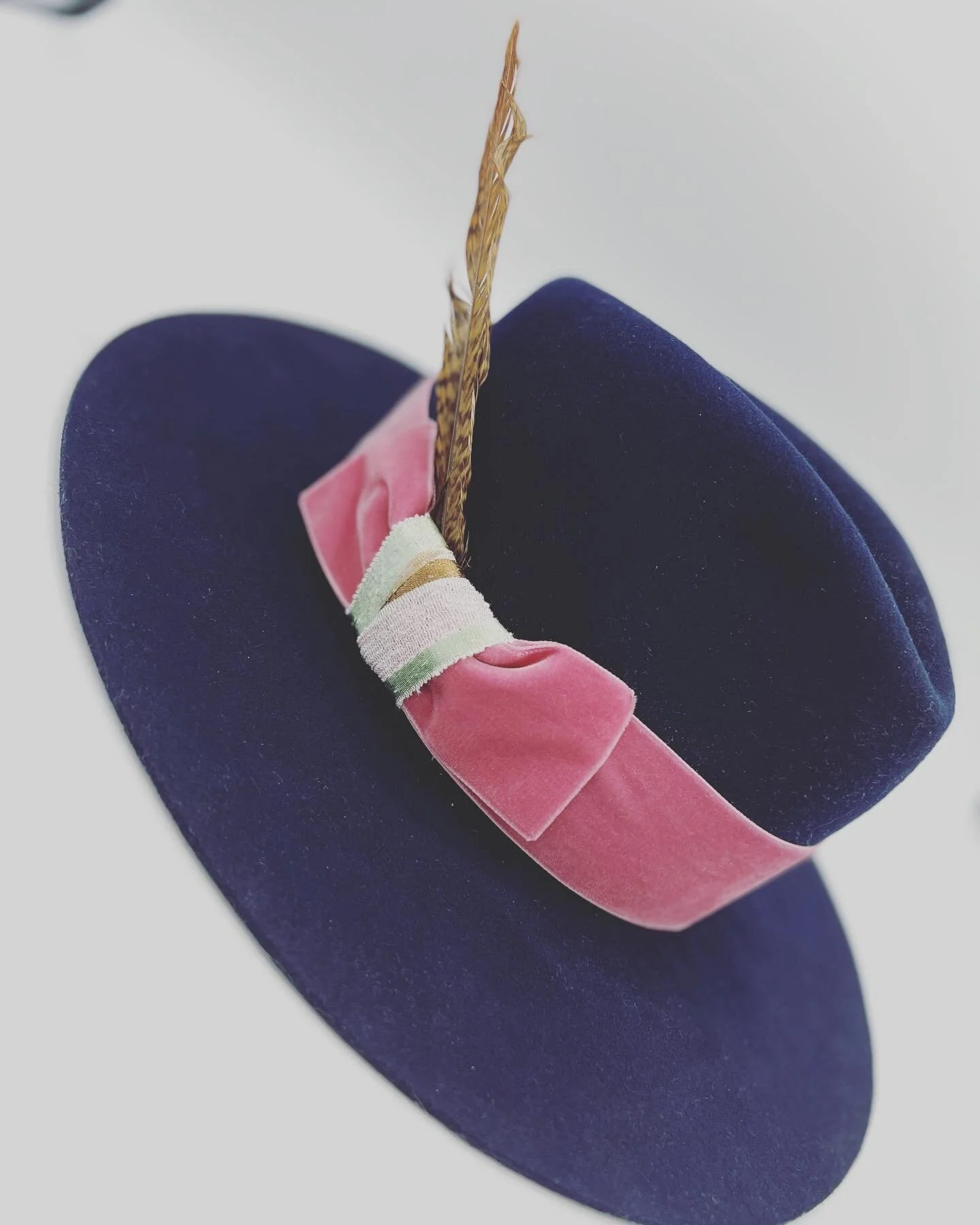 EB14FB18-5129-495C-B49A-52514216C345