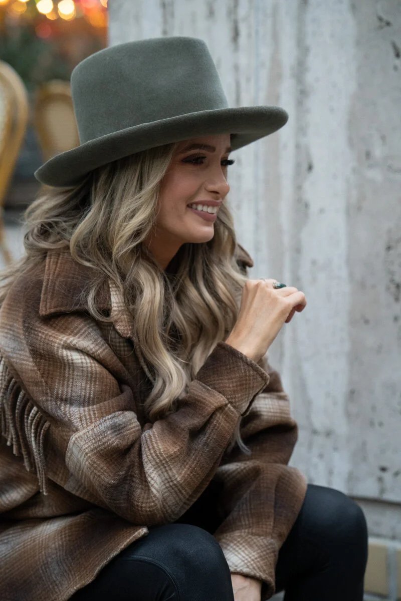 4049AB3E-336C-4589-8419-80FF59F9FC29