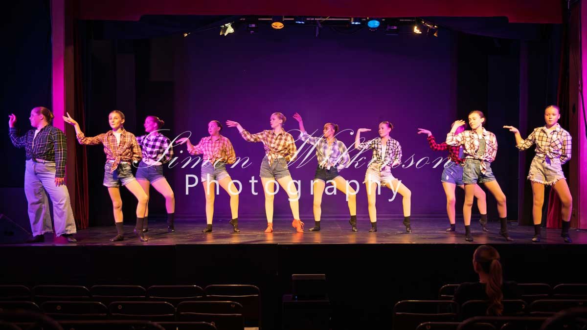 20251116_Just Dancing-250.jpg