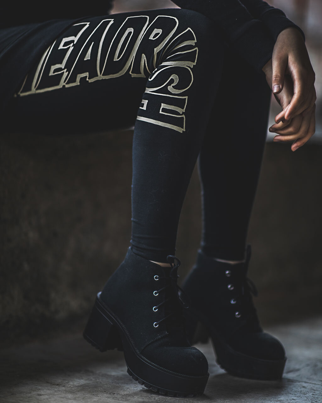 Headrush-Leggings.jpg