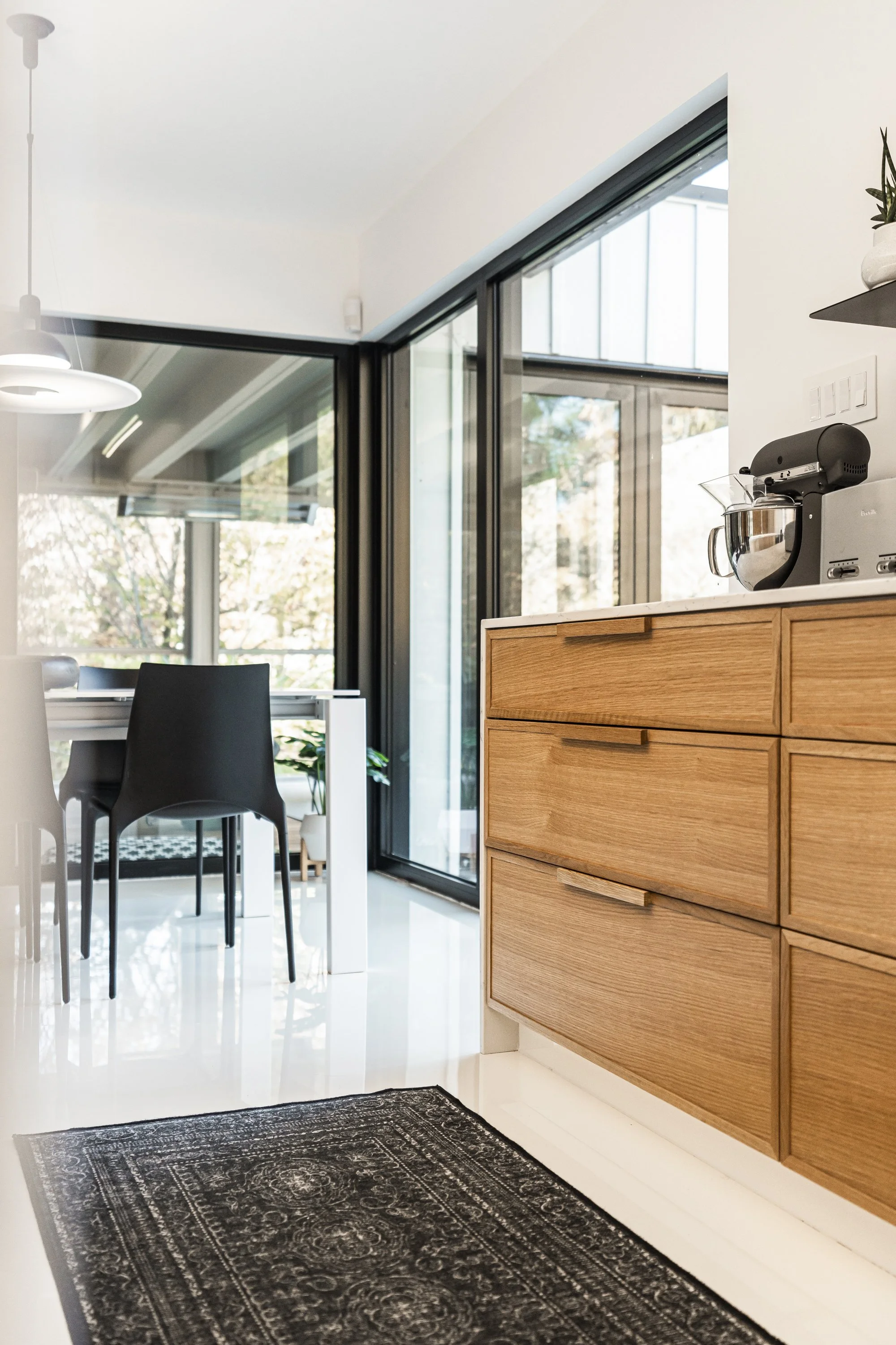  Designer: Jean-Guy Chabauty | Moderno 