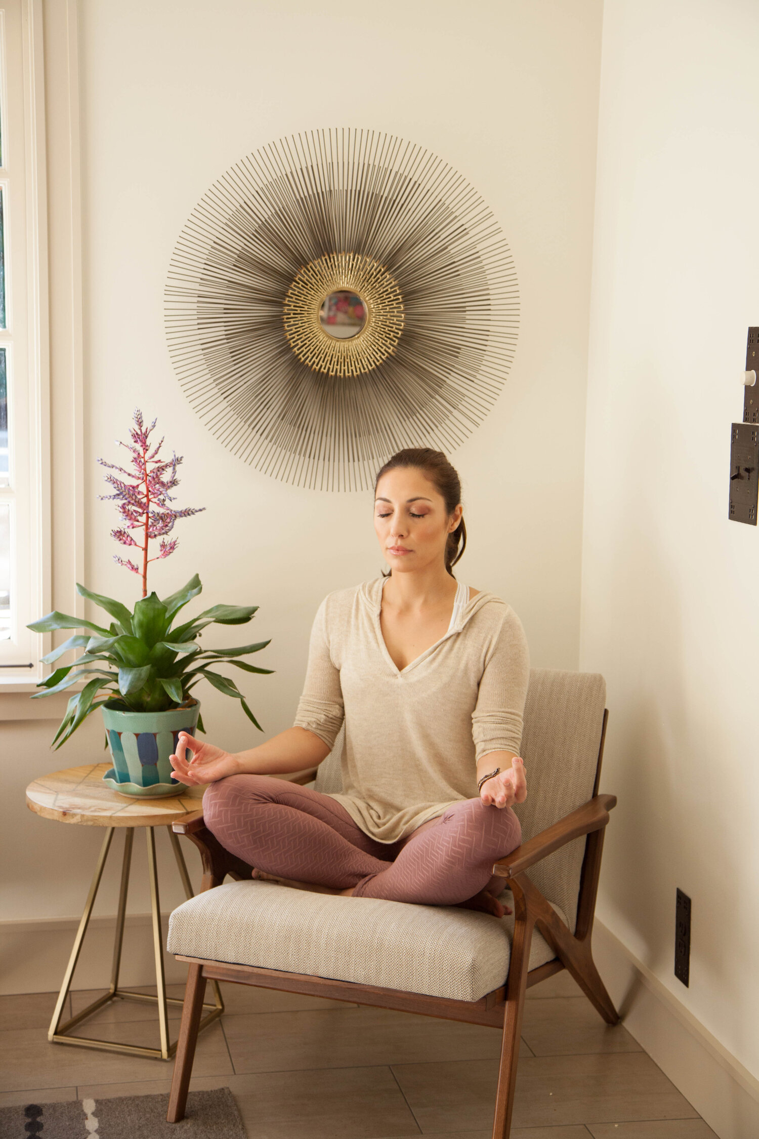 Episode 4- Gratitude for Better Mood and Energy