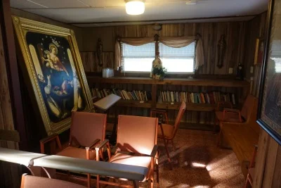 Interior3.jpg