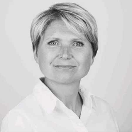 Ilona Simpson CIO, Innogy; previously Global CIO, Aston Martin
