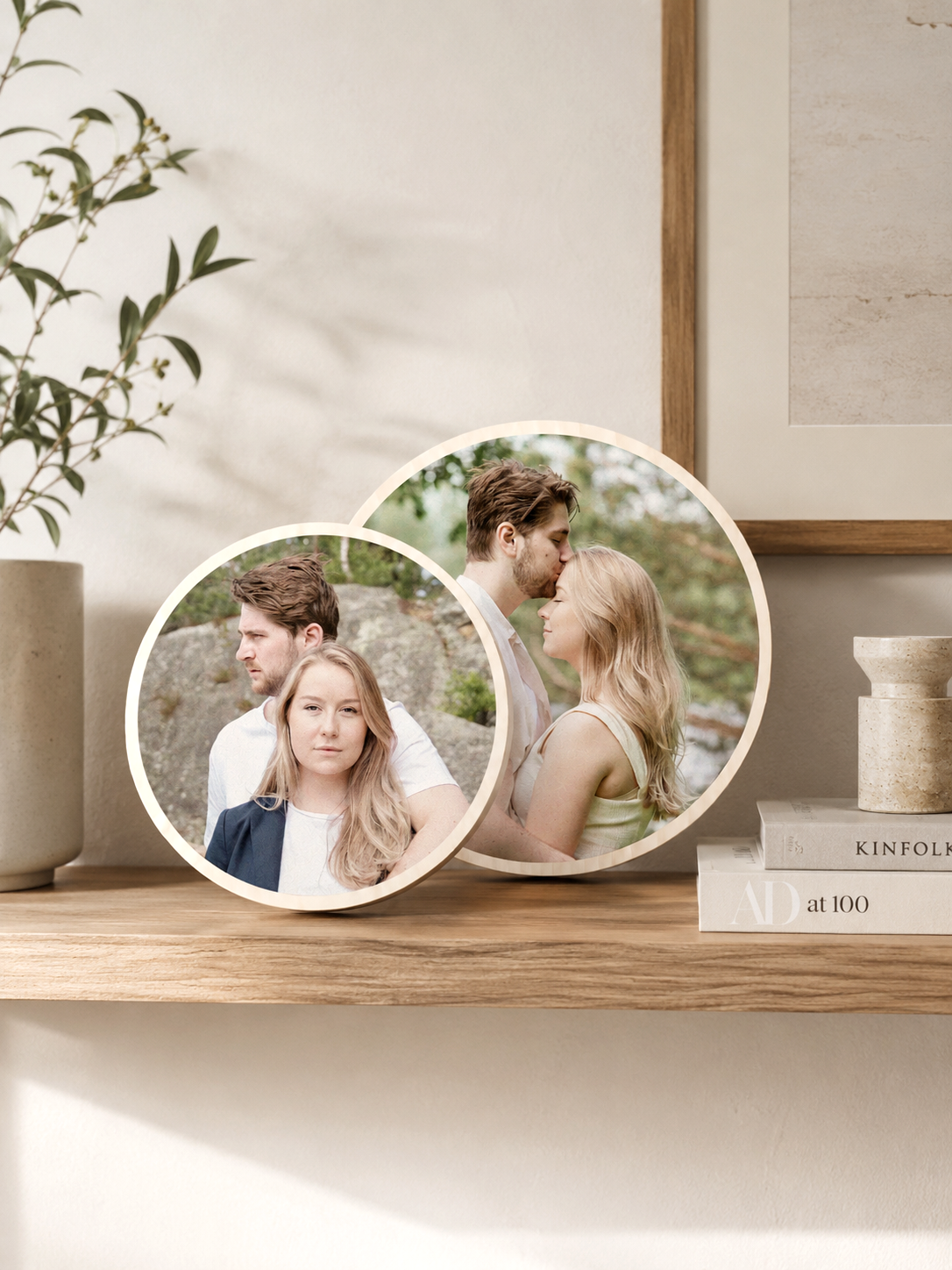 circle gift set wood photo block shelf standing.png