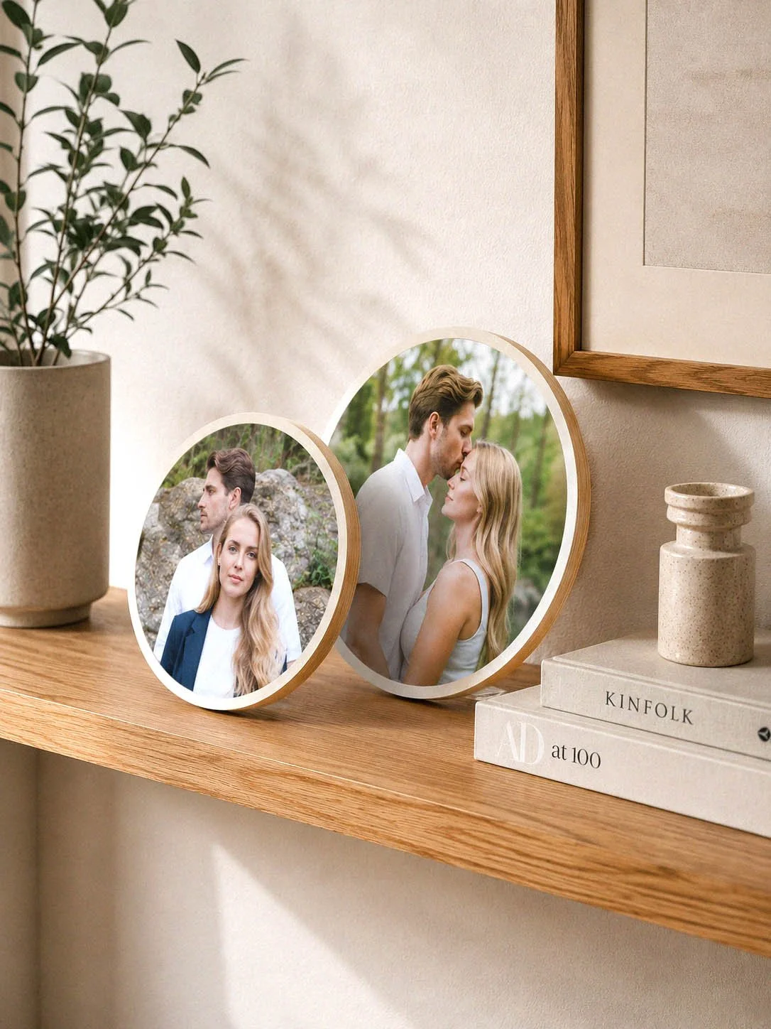 round photo frame circle wood photo block gift set 2.jpg