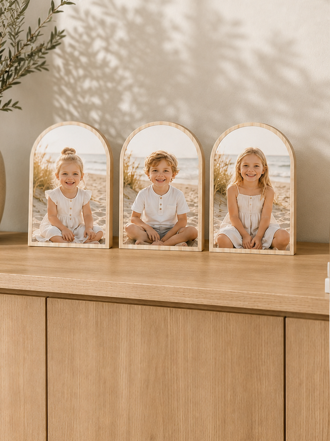 arch photo frame shelf set of 3.png