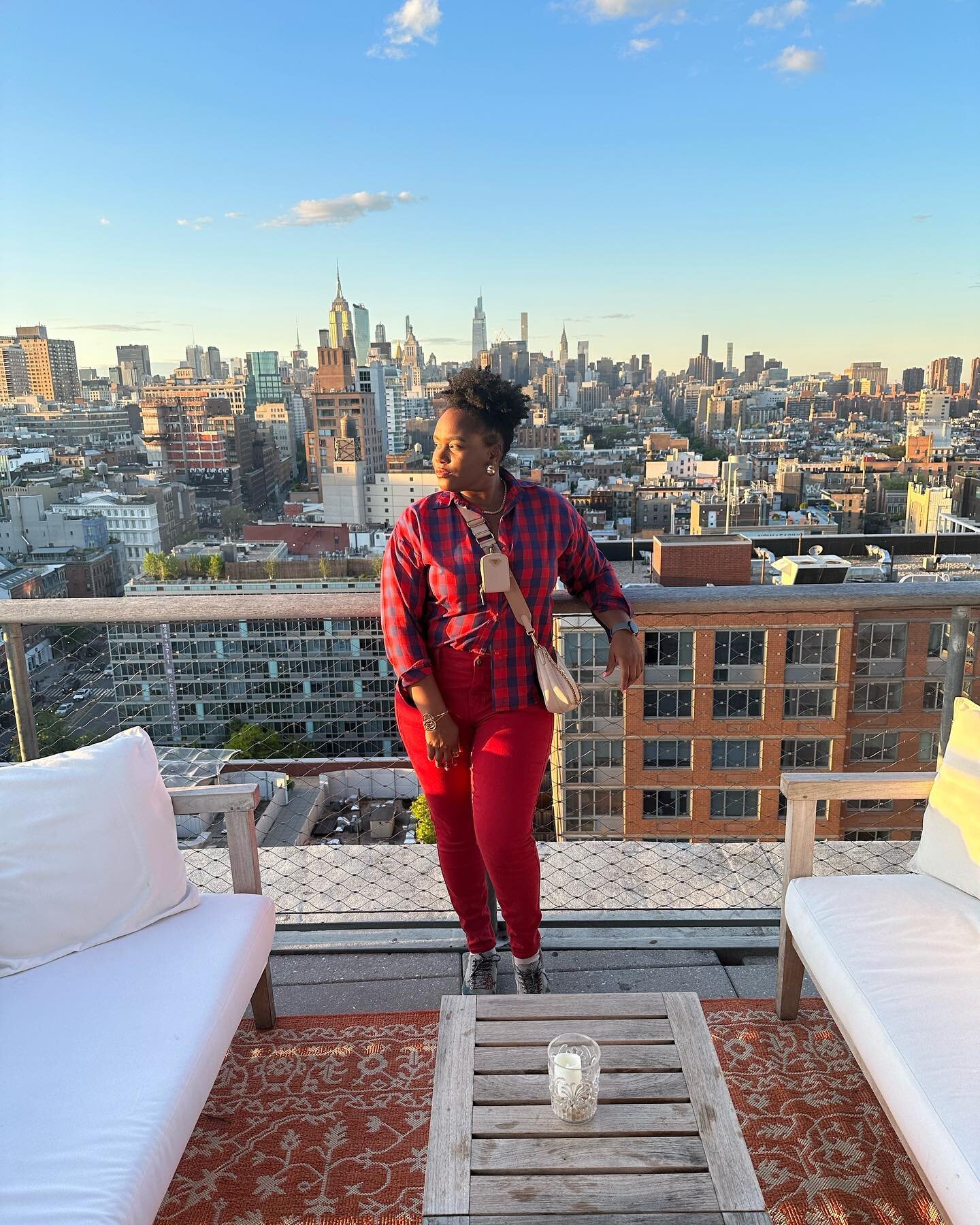 It&rsquo;s rooftop season and @publichotels invited me for the opening of &ldquo;The Roof&rdquo; with some of the best panoramic views of the city ! ⁣
⁣
Checkout this cute and chic rooftop if you&rsquo;re near The Lower East Side. ⁣
⁣
#nyclifestylecr