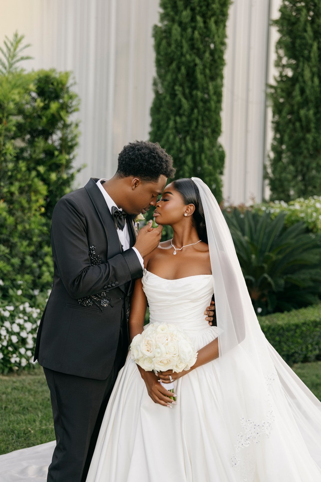 Bride and groom portrait by Topflash Photography