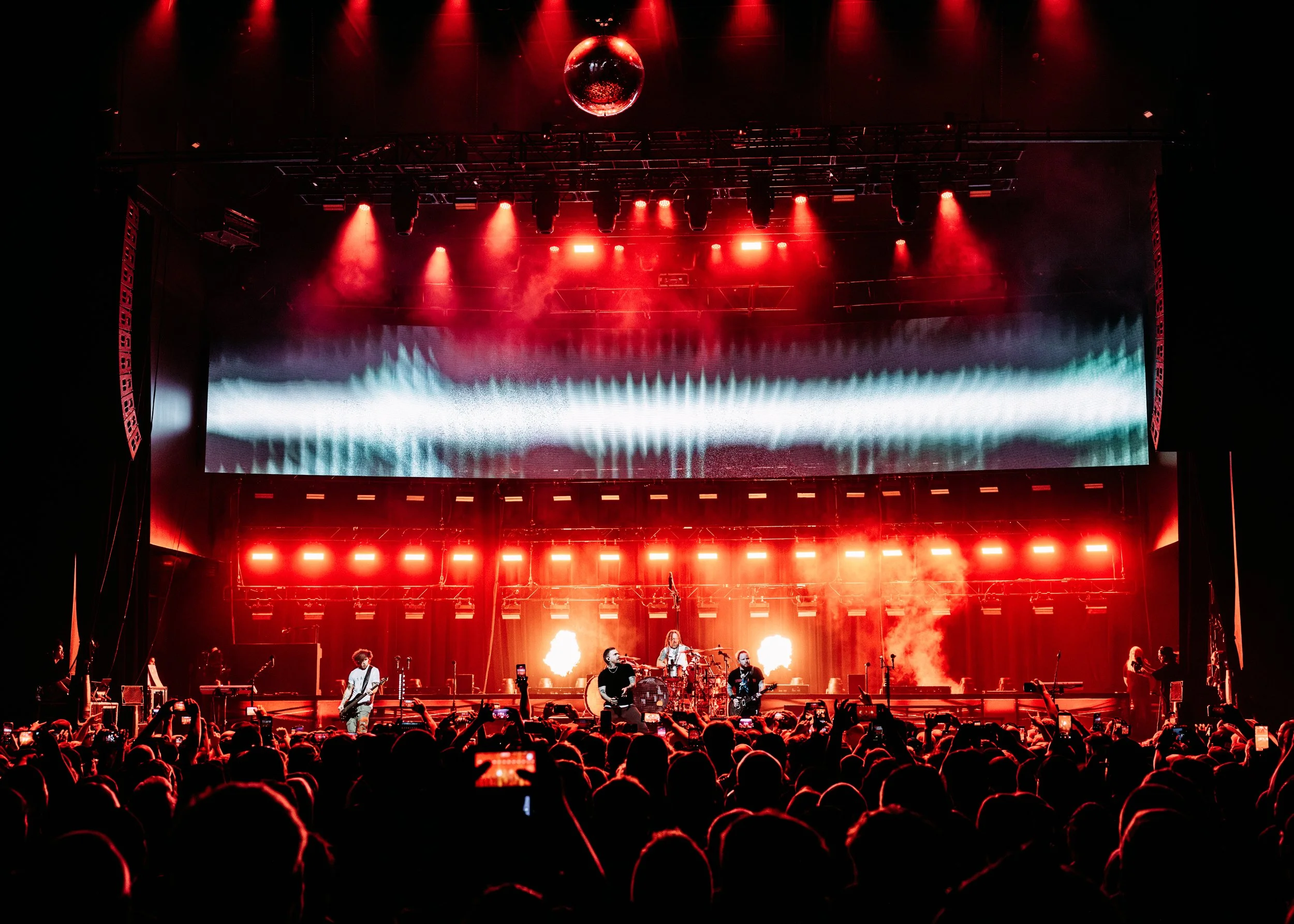 Shinedown Gets Intimate in Cincinnati on Dance, Kid, Dance Act II Tour