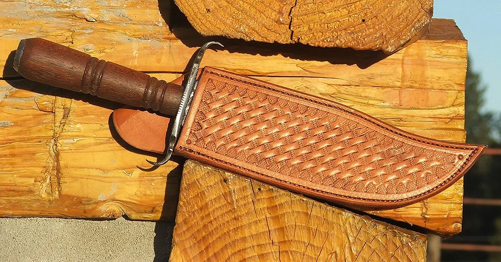 Bowie Knife - Sheathed.jpg