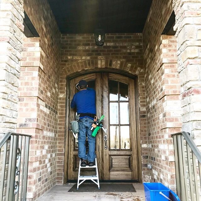 Are you getting ready to invite friends over as soon as we can? Let us help you have your home ready. 😉
.
We are currently still providing all outside work including cleaning exterior windows, gutters, siding, driveways, decks, and walkways.
.
Feel 