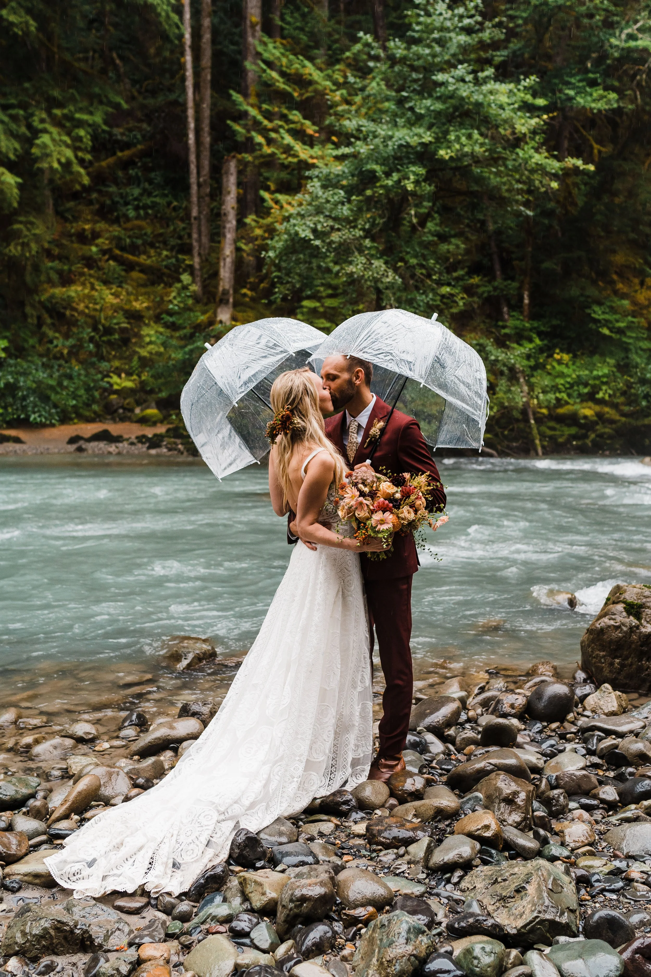 Moody PNW Elopement 